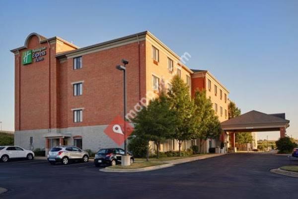Holiday Inn Express & Suites Grand Rapids - South