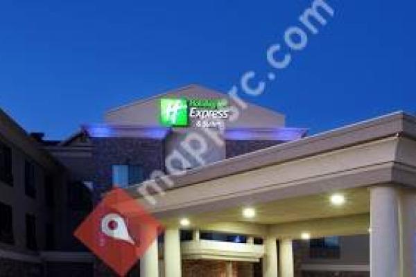 Holiday Inn Express & Suites Los Alamos Entrada Park