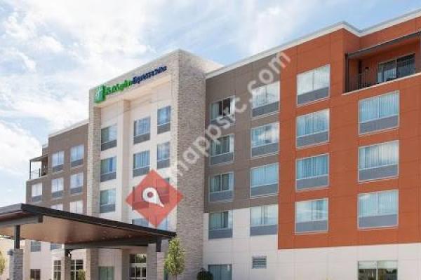 Holiday Inn Express & Suites Sandusky