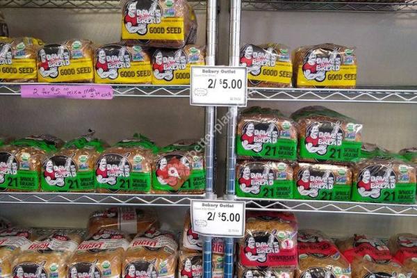 Holsum Bakery Outlet Store