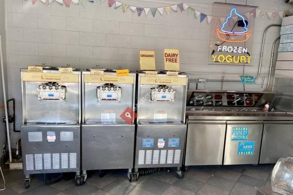 Honeymoon Frozen Yogurt