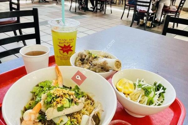 Hu Tieu Nam Vang Nem Lai Vung