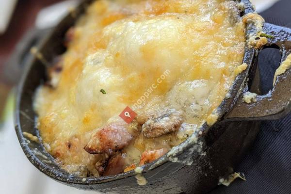 Huck House Brunchette