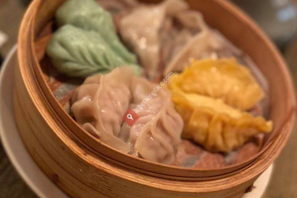 Ikko Hibachi Sushi Asian Bistro