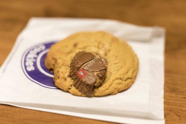 Insomnia Cookies