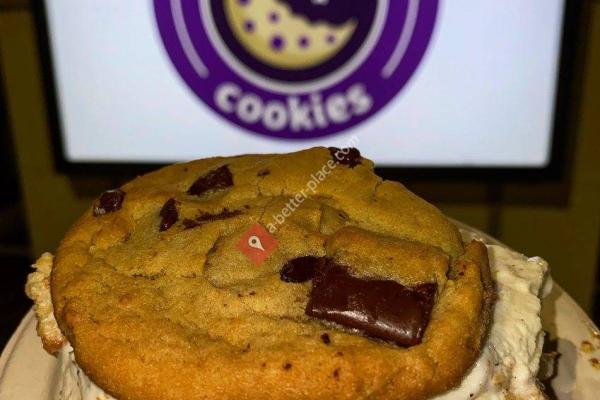 Insomnia Cookies