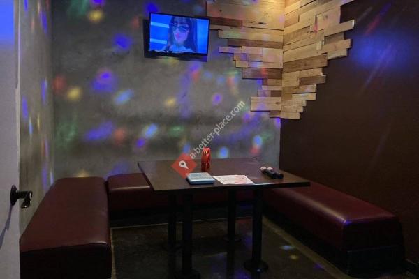 J Karaoke Bar