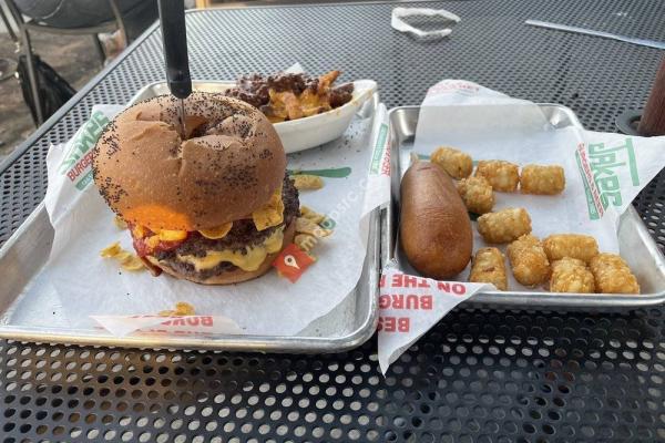 Jakes Burgers and Beer