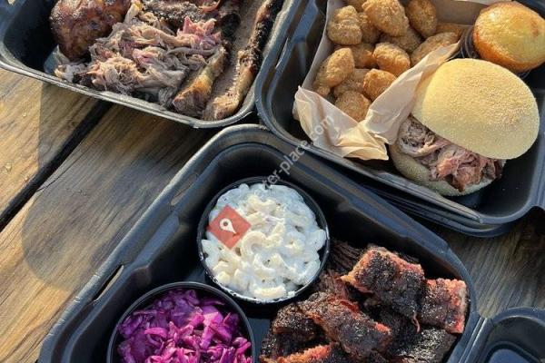 Jesse's Barbecue & Local Market