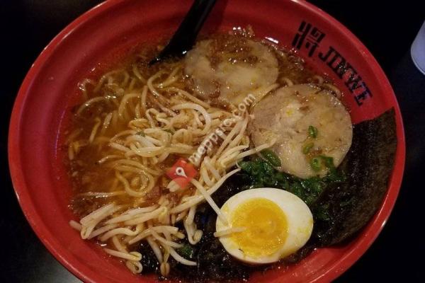 Jinwe Sushi & Ramen Bar