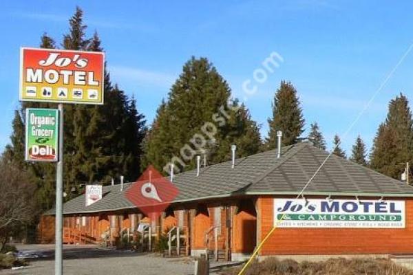 Jo's Motel & Campground