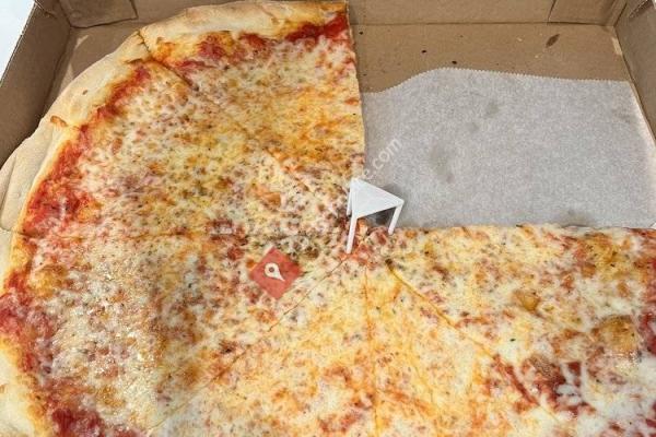 Johnnys Pizza Fuquay