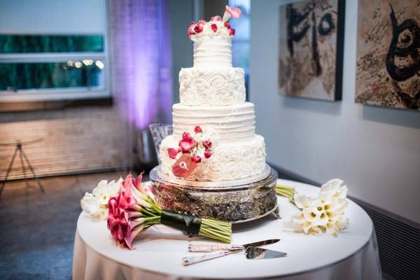 Kathy and Company featuring Allessa