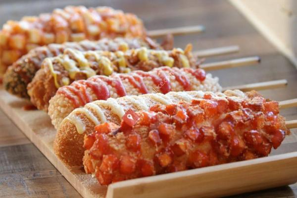 Katzya Corn Dog & Chicken