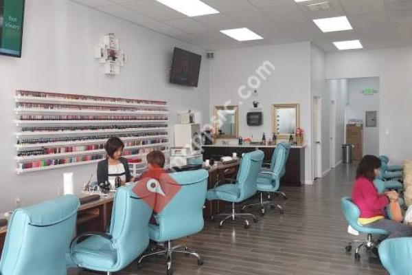 La Mirada Nails & Spa