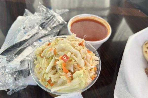 La Pupusa Urban Eatery