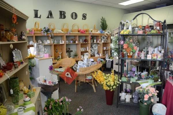 Labo's Flowers & Gifts