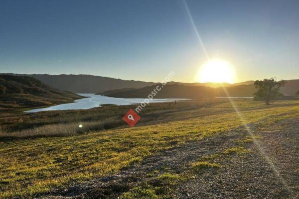 Lake Casitas Hiking Trail