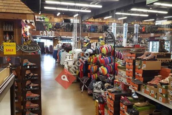 Lawson's Clothing, Shoes, & Outdoors