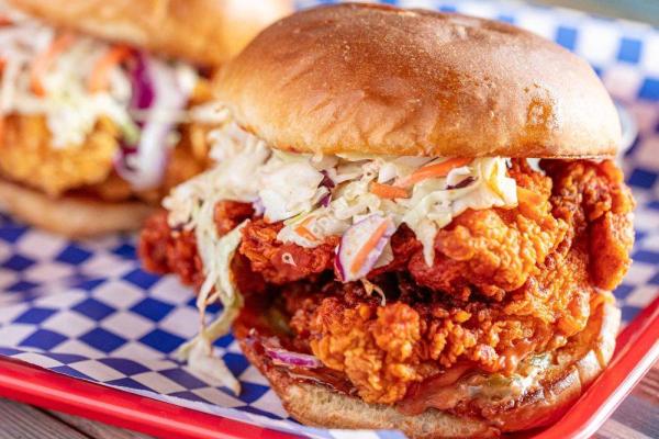 Legend Hot Chicken Lakewood