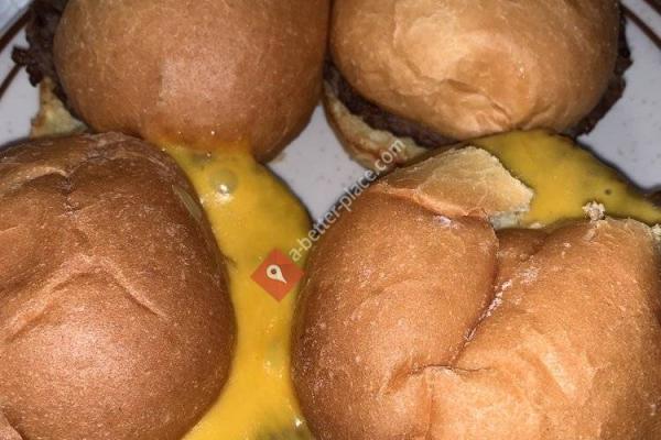 Legends Grill Sports & Spirits