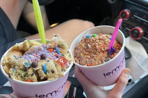 Lemonberry Frozen Yogurt