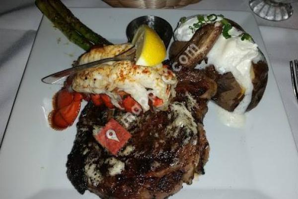 Liam's Steak House & Oyster Bar