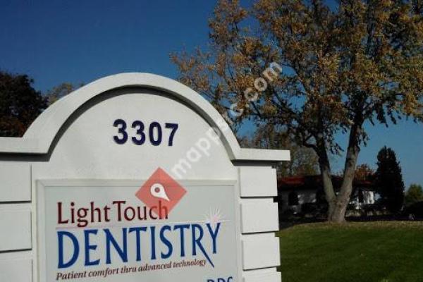 Light Touch Dentistry - Justin Long D.M.D.