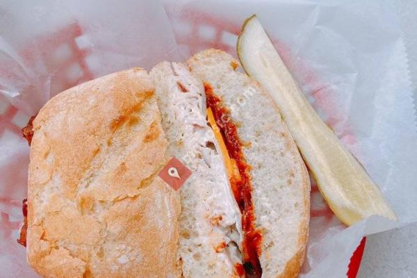 Lindsay's Boulder Deli