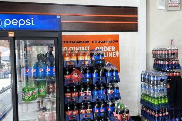 Little Caesars Pizza Pizza