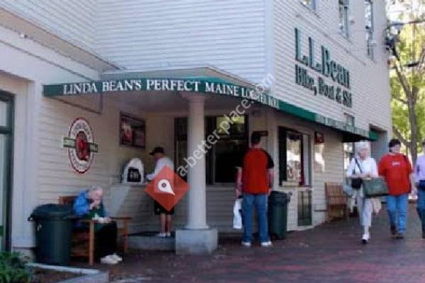 Lobster Roll at L.L. Bean Freeport, ME