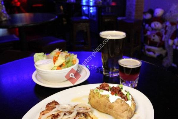 Lona's City Limits Cantina