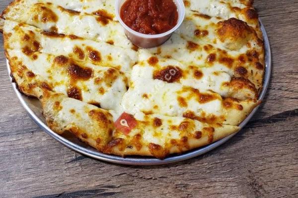 Long Hollow Pizza and Pub