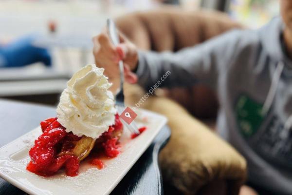 Looking Glass Coffee