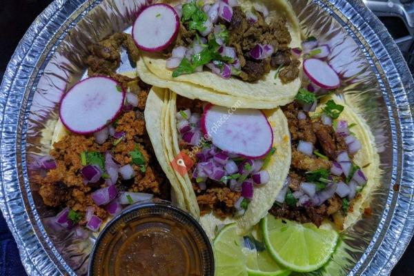 Los Chilangos Mexican Food & Catering