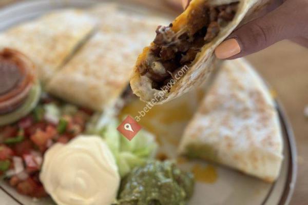 Los Cuates Restaurant