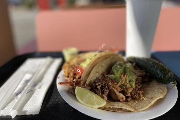 Los Panchos Taco Shop