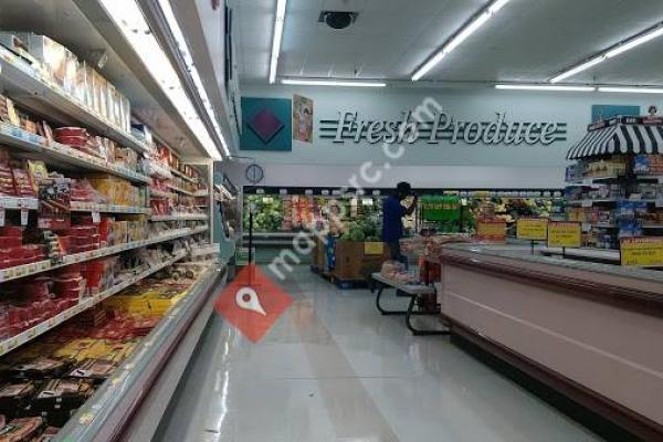 Lucky's Supermarket