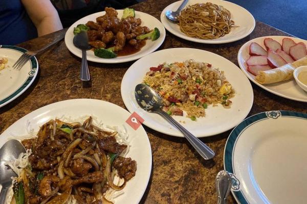 Lucky Star Chinese Restaurant