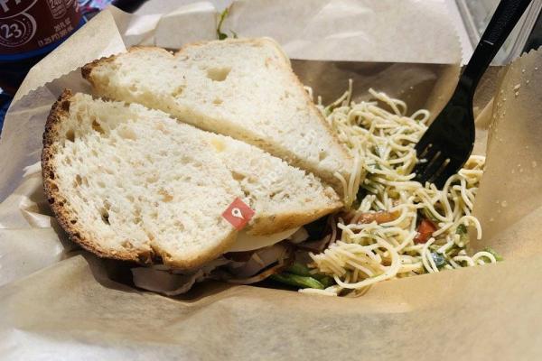 Ludwig's Center Stage Cafe