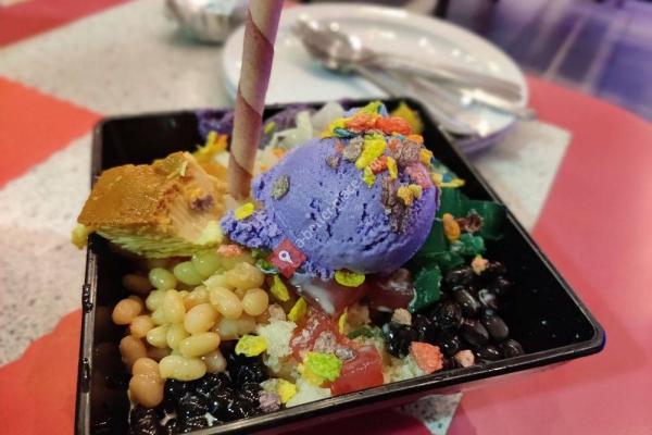 Lutong Pinoy Filipino Cuisine