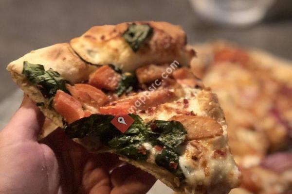 MacKenzie River Pizza Co.