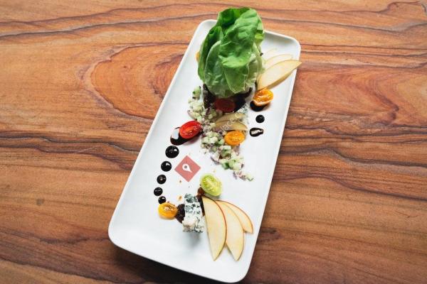 Mad Hatter Cafe / The Looking Glass