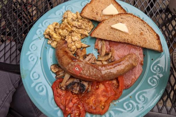 Magoo's Pub & Eatery