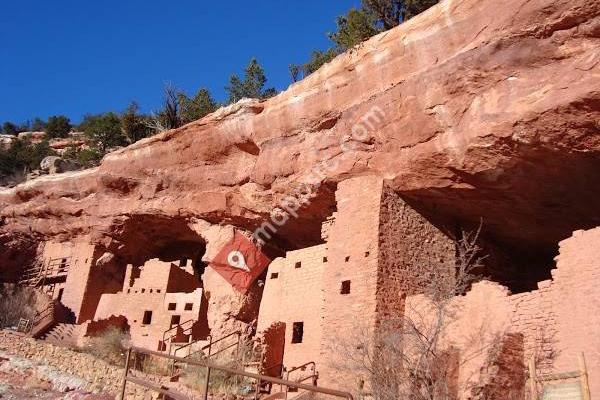 Manitou Cliff Dwellings