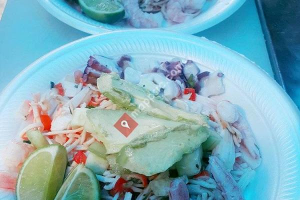 Mariscos El Guero Taco Truck & Seafood