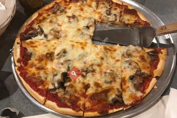 Martino's Italian Cuisine & Pizzeria