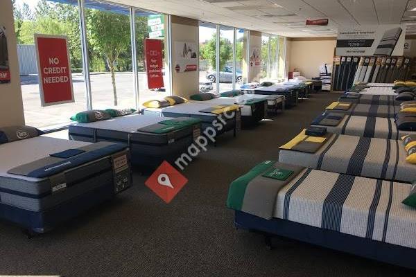 Mattress Firm Gresham Station