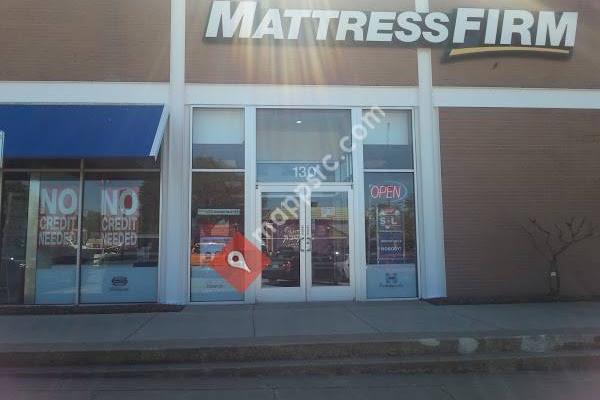 Mattress Firm Irving Town Center