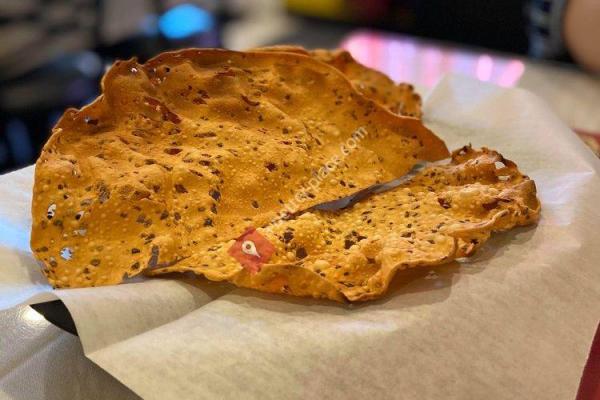 Mayas Indian Restaurant